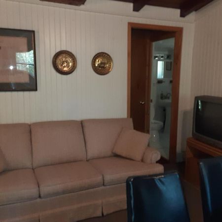 Sunny Birch Cottages Sauble Beach Εξωτερικό φωτογραφία